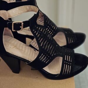 Forever 21 Black Cutout Heels